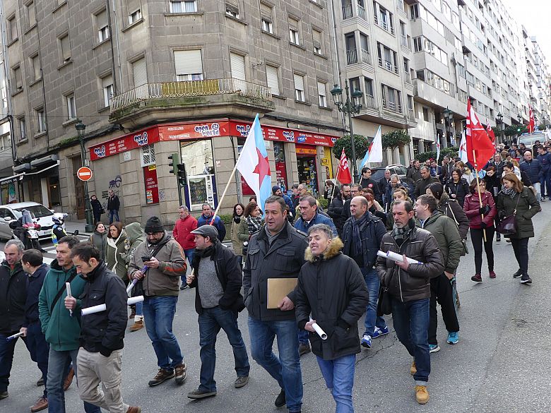 18-02-06 ManifaVigo02.JPG